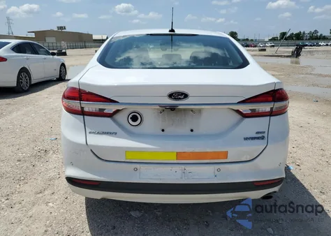 2017 Ford Fusion Se Hybrid z USA, uszkodzony, nr VIN 3FA6P0LU5HR408953